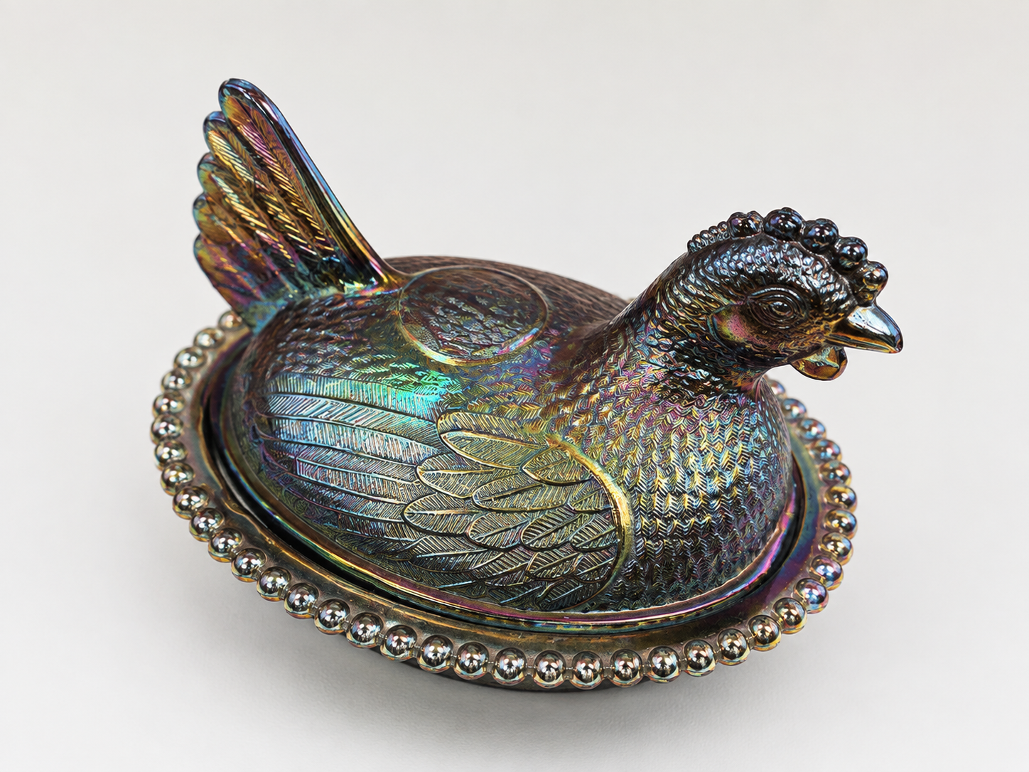 Vintage Iridescent Carnival Glass Hen Covered Dish with Beaded Edge - Image 4